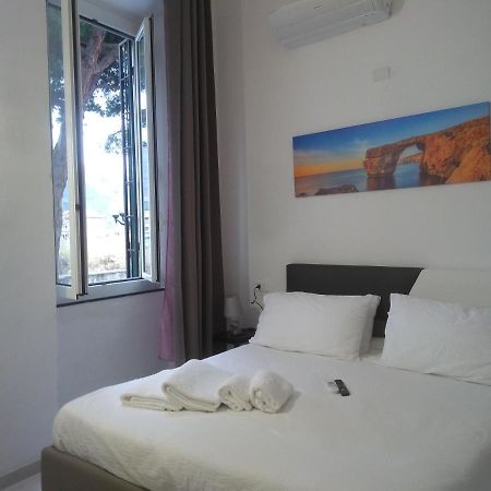 B&B Albenga Casa Panfilo Zewnętrze zdjęcie